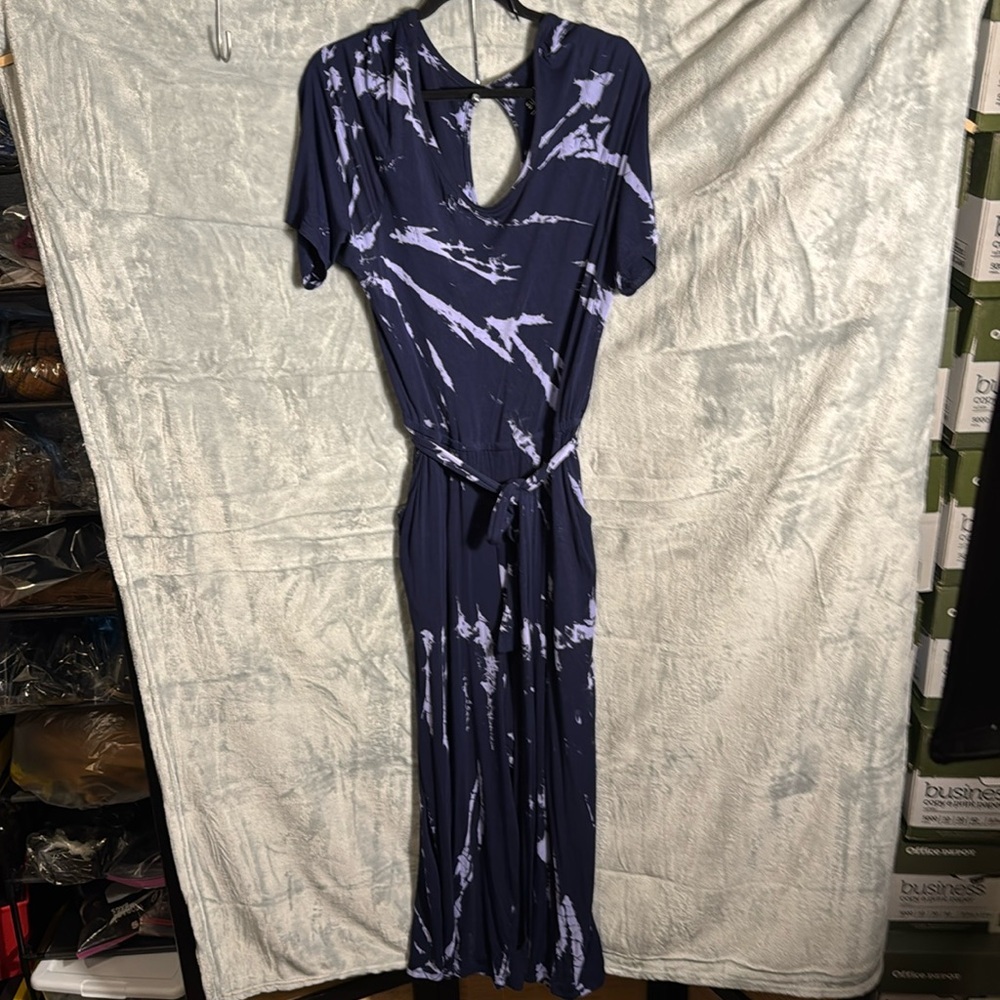 Torrid jumper cropped 14 /โ 16 torrid super soft knits Navy Tie-Dye plus size 1